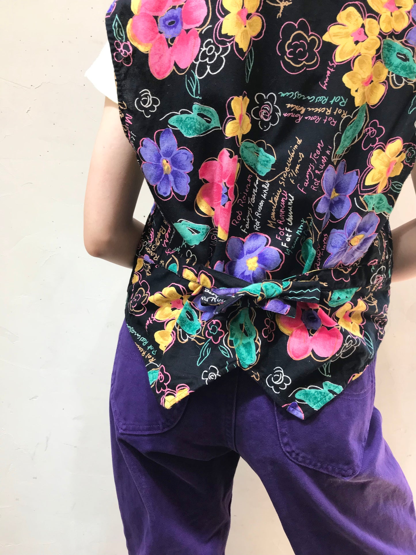 Vintage Flower Vest [G24587]