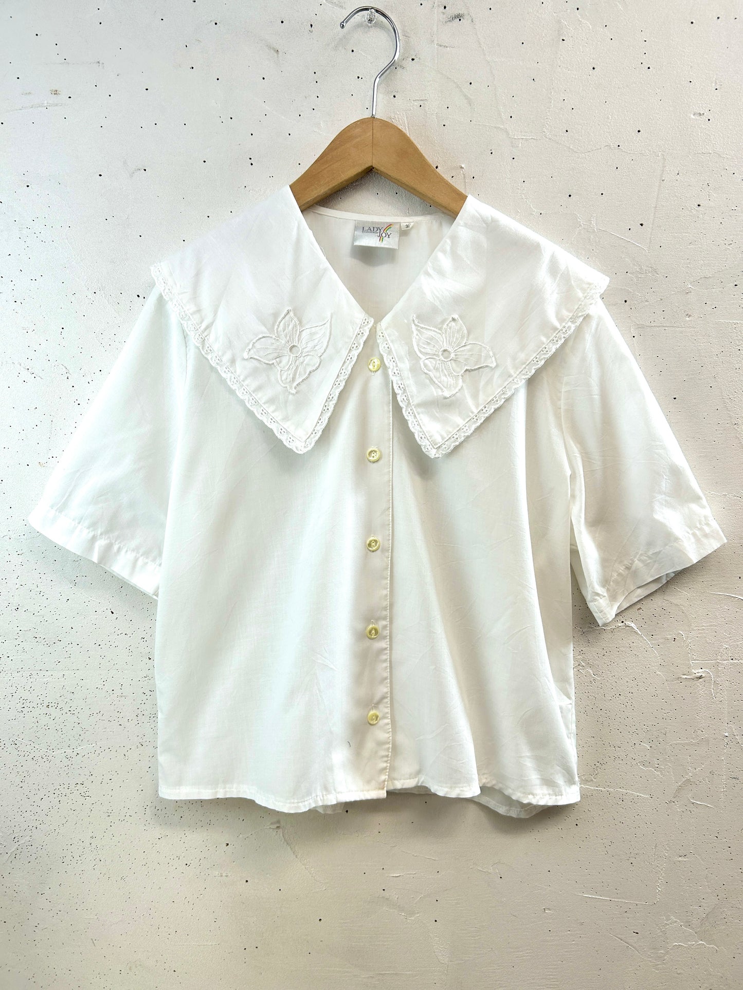 Vintage White Blouse [D32213]