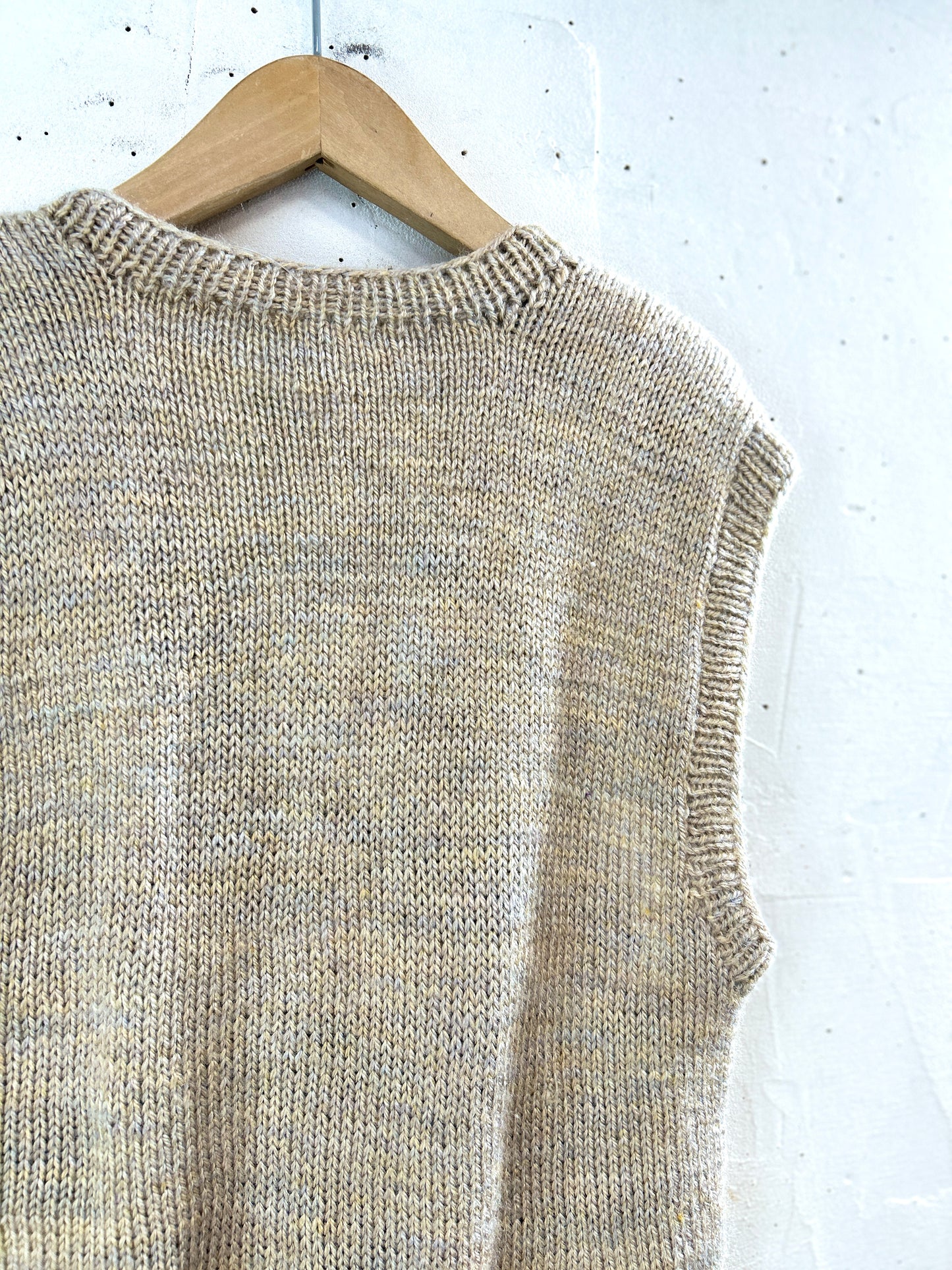 Vintage Knit Vest [A31402]