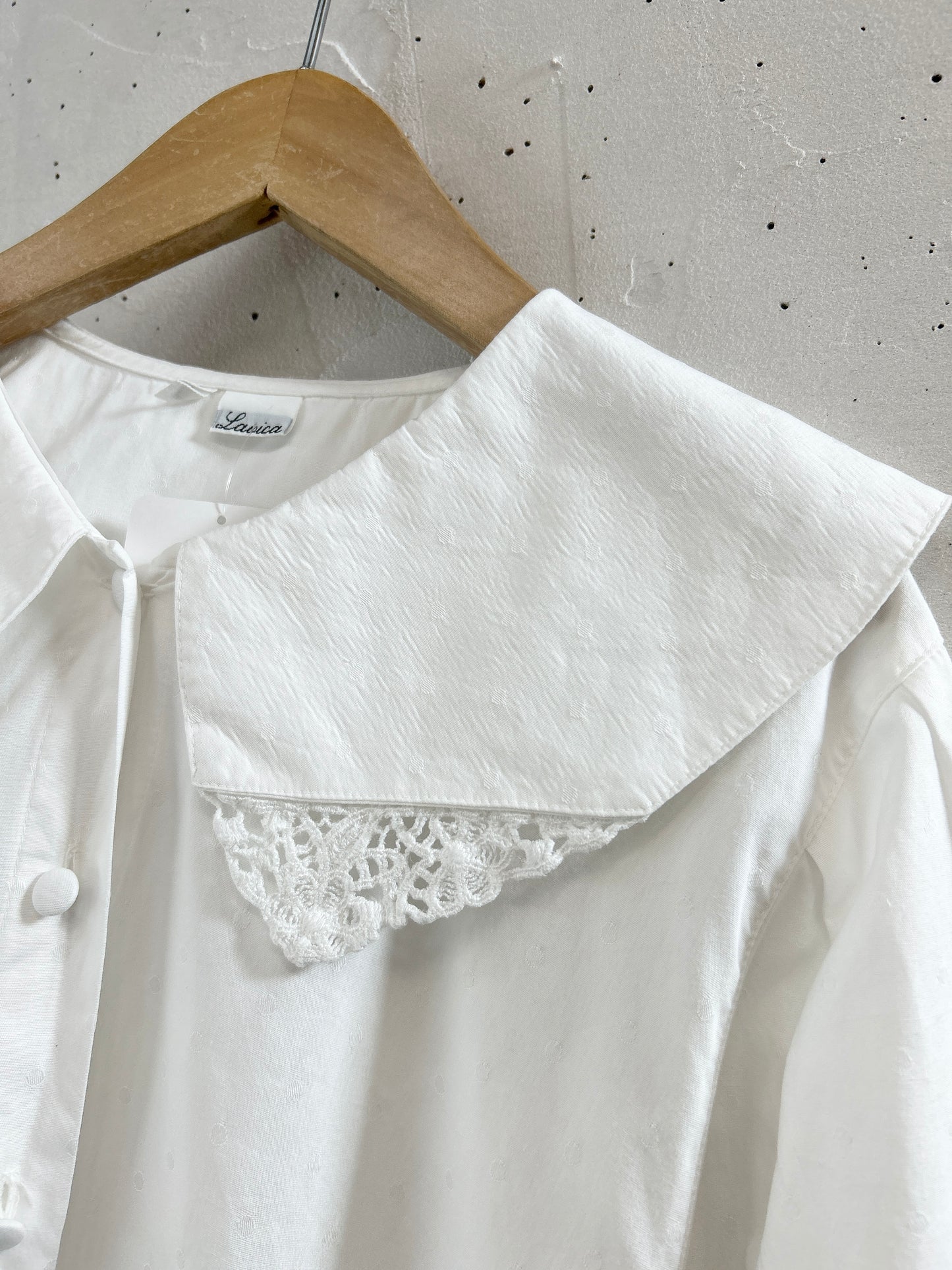 Vintage White Blouse [F32607]