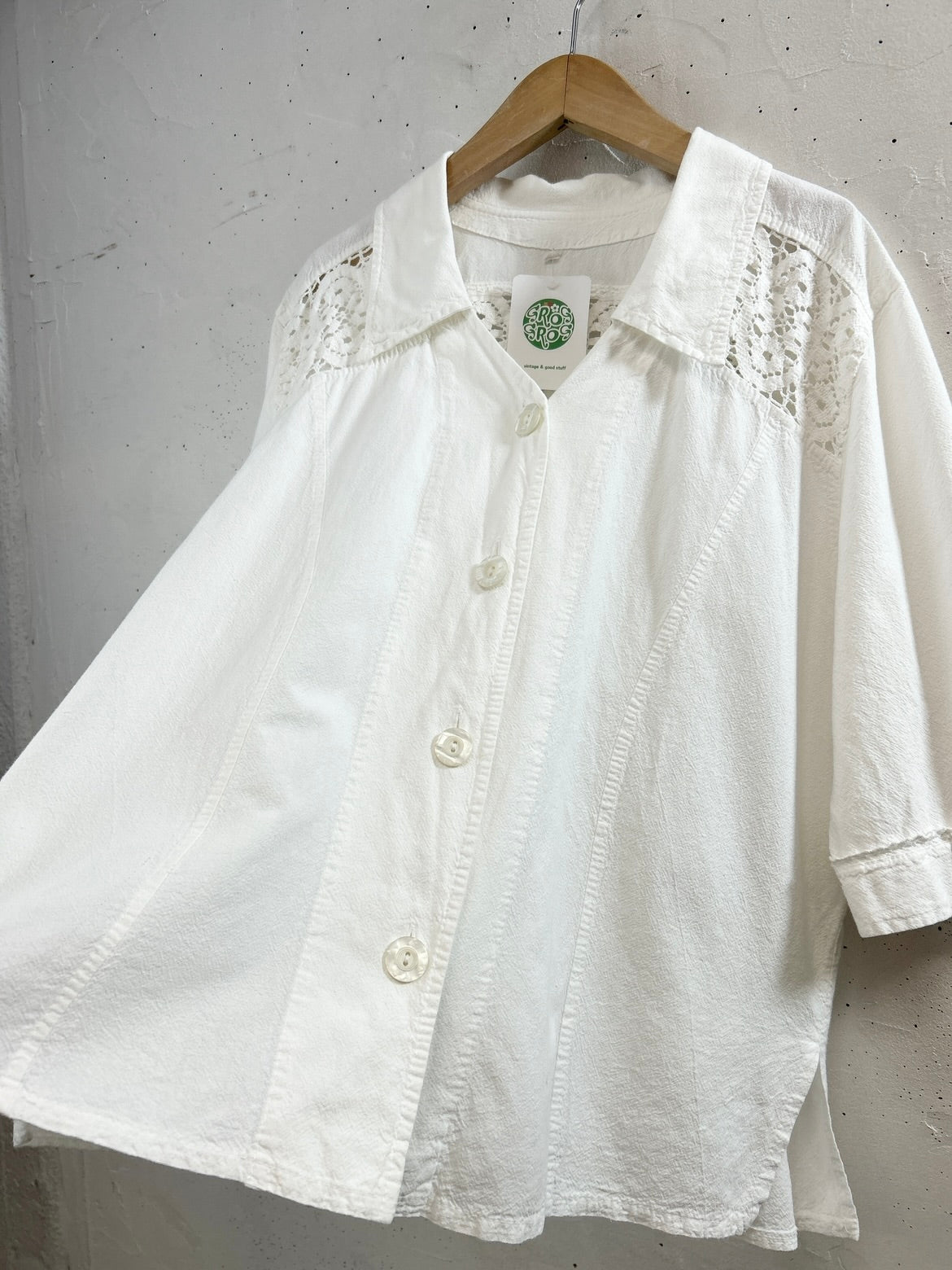 Vintage White Blouse [E32315]