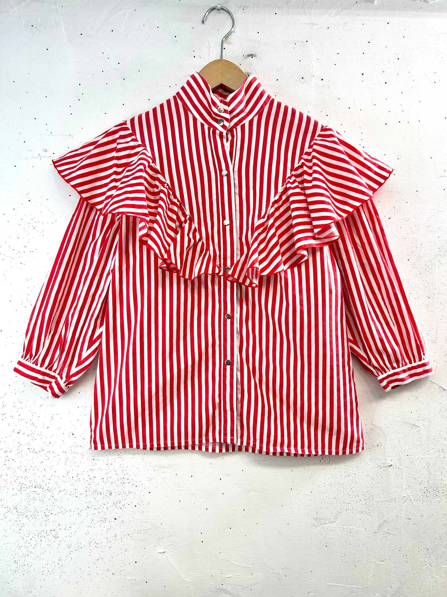 Vintage Frills Shirt [E32442]