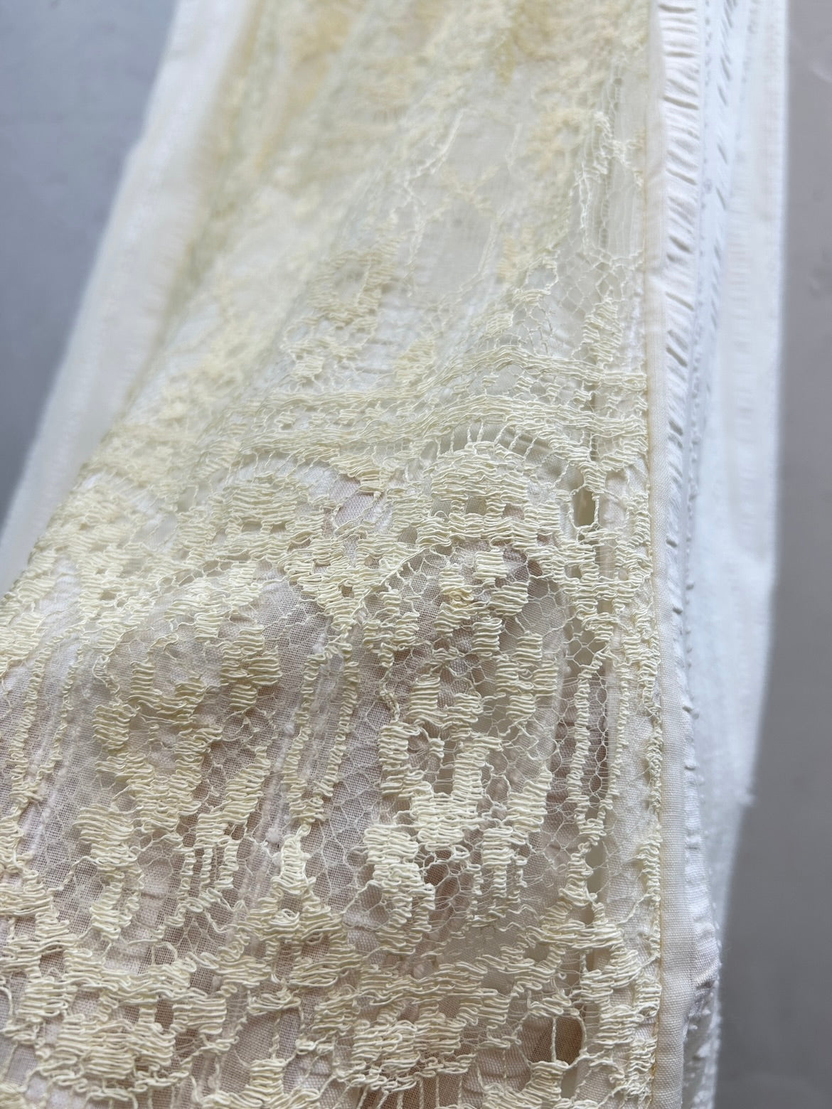 Vintage Lace Dress [E32305]