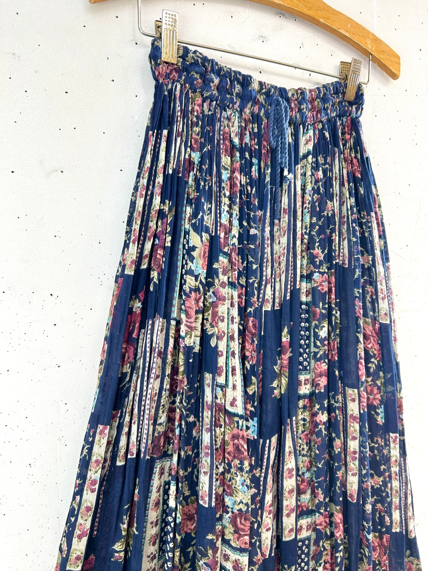 Vintage Skirt  MADE IN INDIA [G32912]
