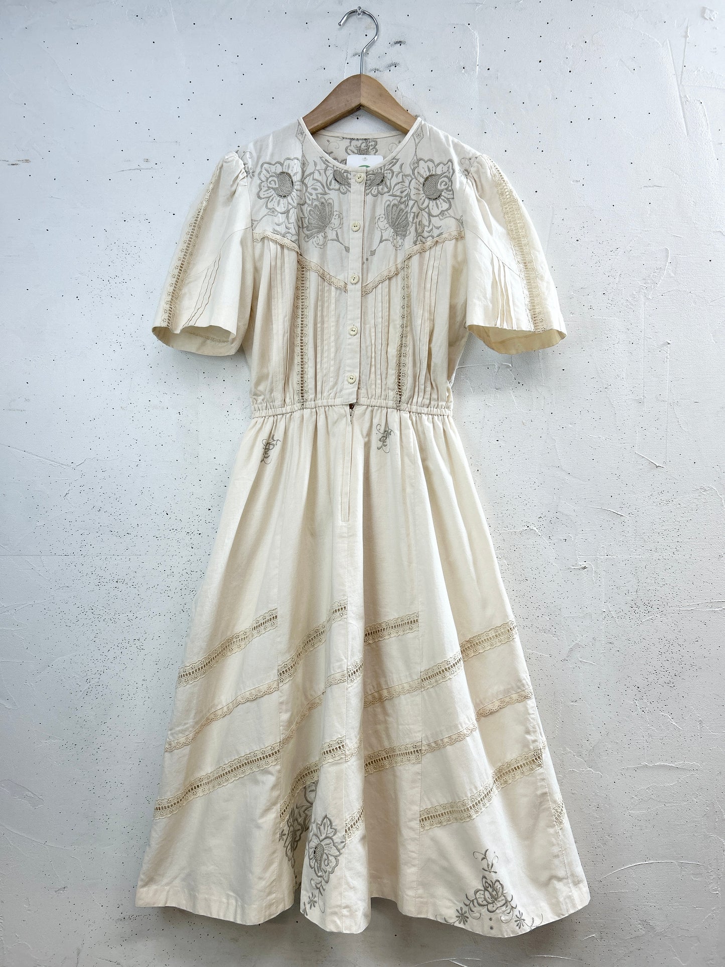 Vintage Dress [I33682]