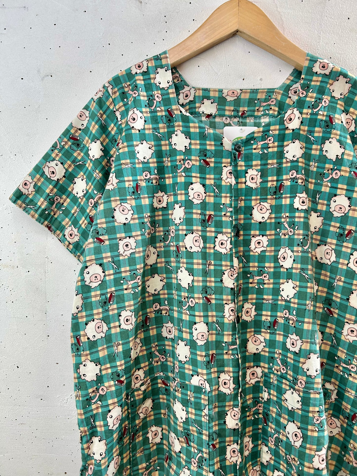 Vintage Hospital Shirt [G30703]