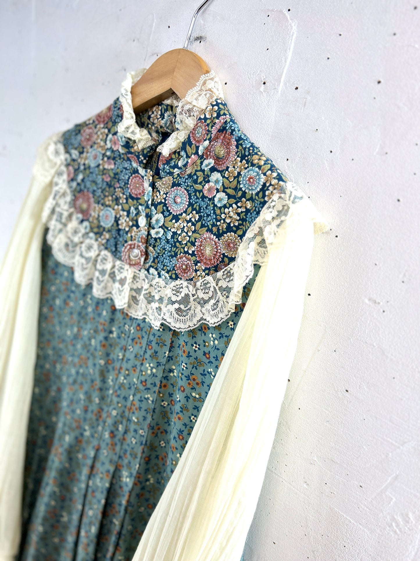 Vintage Dress [A31315]