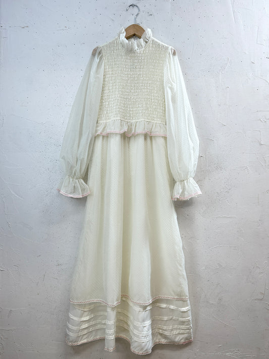 Vintage White Dress [J34079]