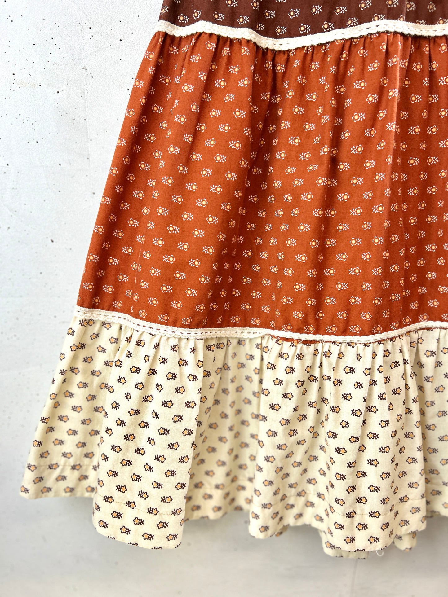 '70s Vintage Tiered Skirt [H30940]