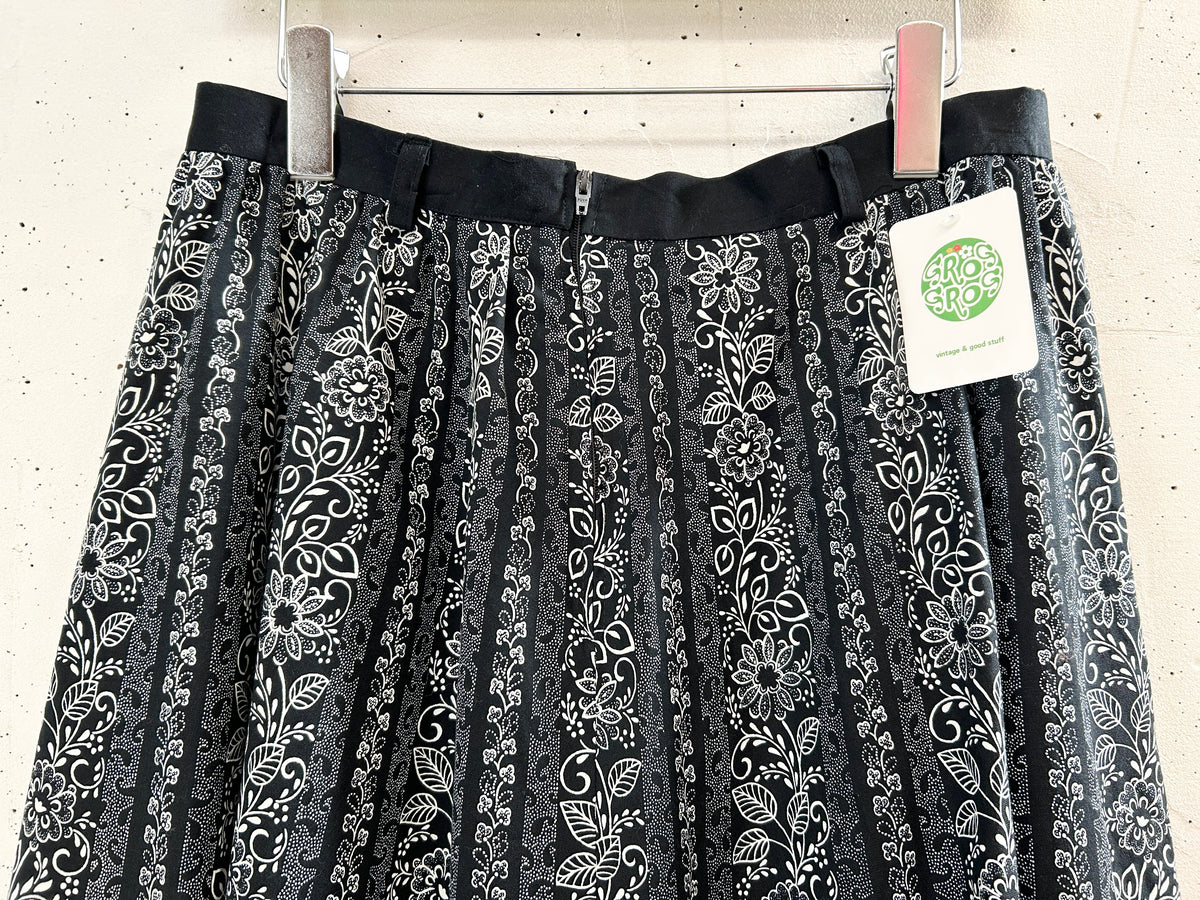 Vintage Tyrol Skirt [J34336]