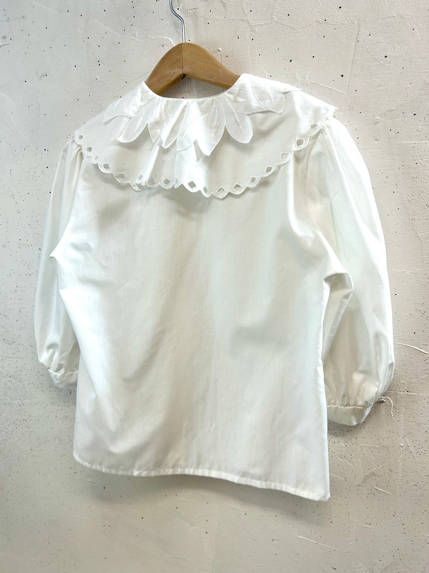 Vintage White Blouse [C31828]