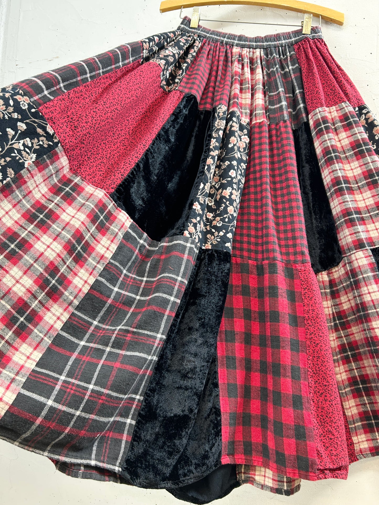 Vintage Skirt [L31047]