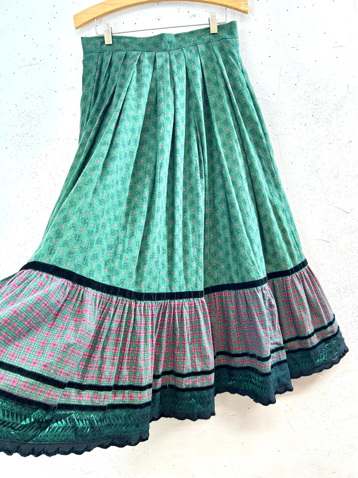 Vintage Tyrol Skirt [I33736]