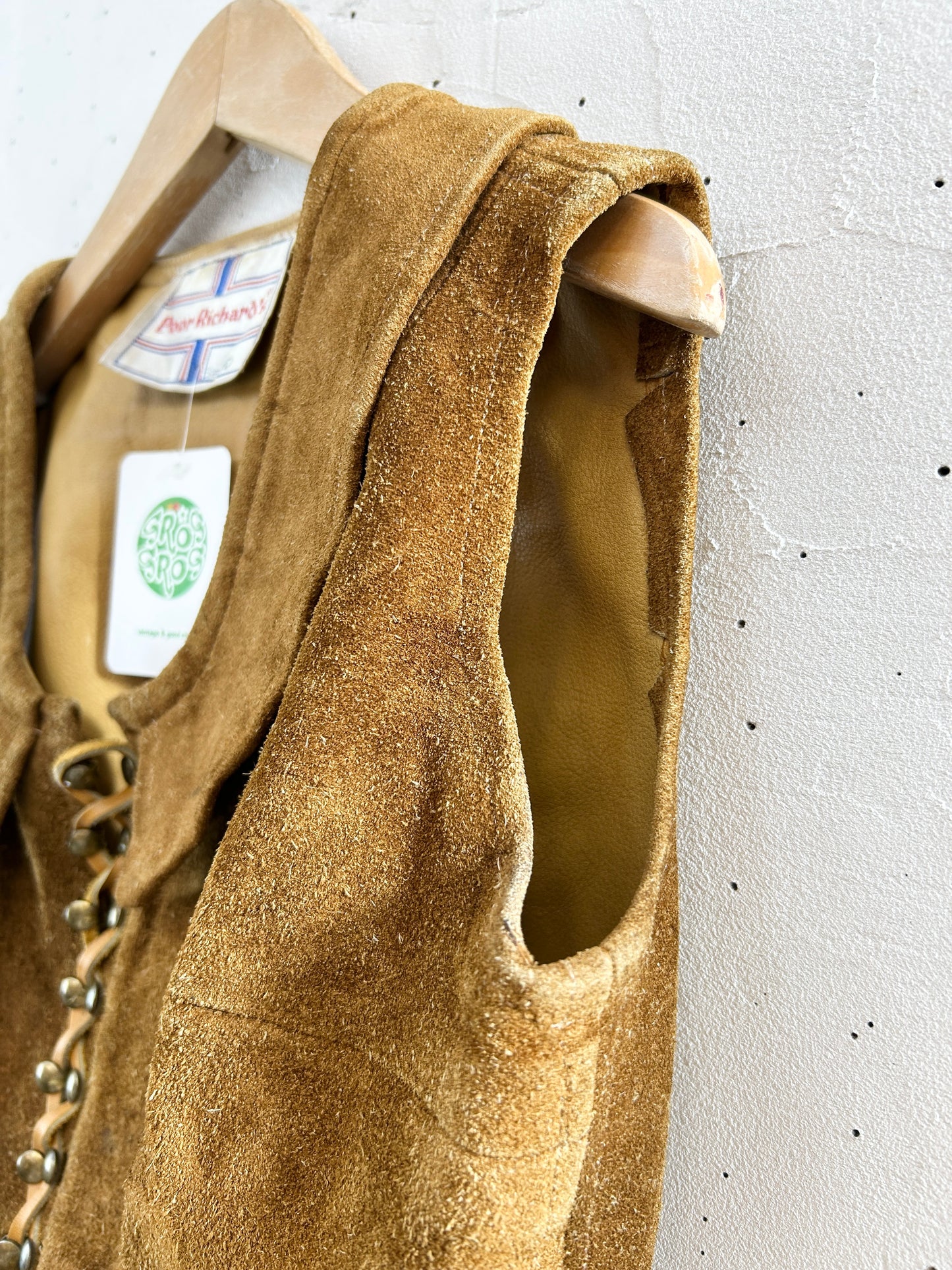 '70s Vintage Leather Vest 〜Poor Richard's〜 [J30550]