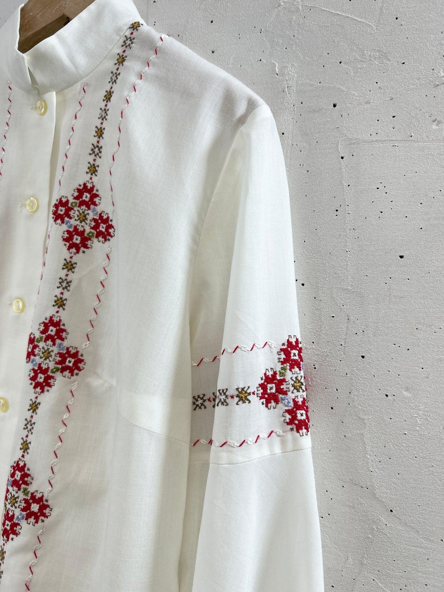 Vintage Embroidery Blouse [F32616]