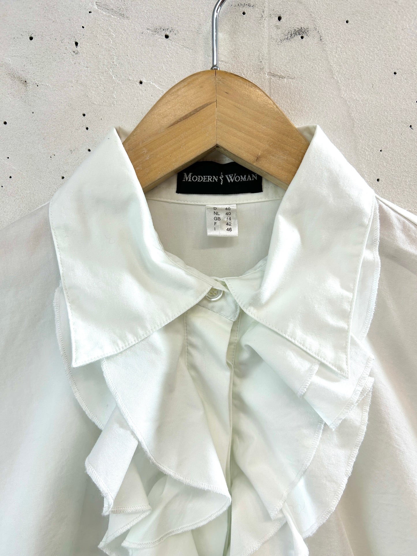 Vintage Frills Shirt [B31698]