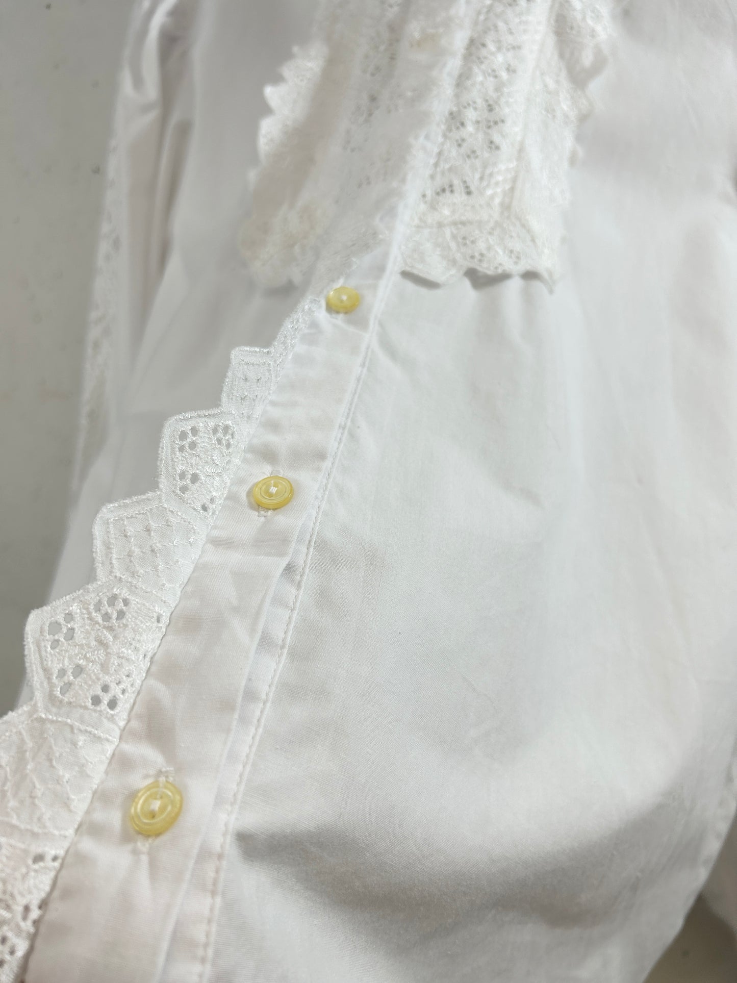 Vintage White Blouse [H30790]