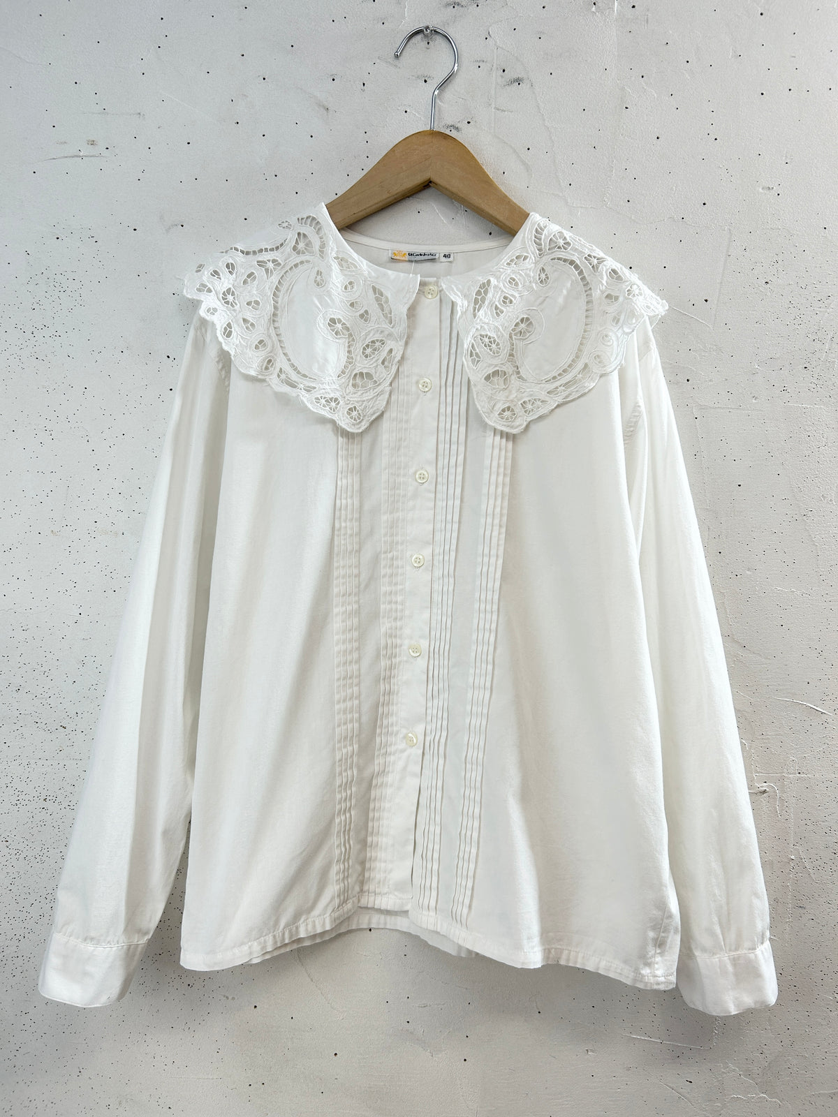 Vintage White Blouse [J34074]
