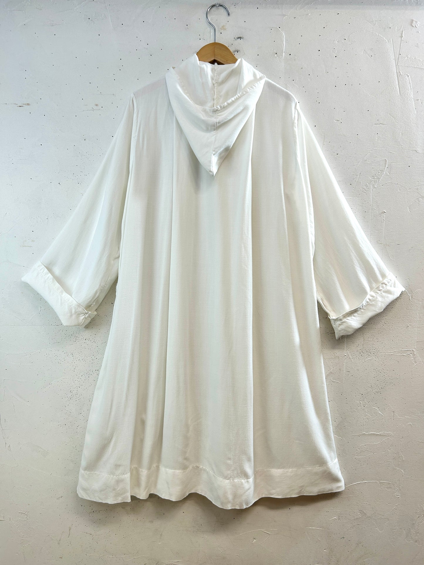 Vintage Gown [E32339]