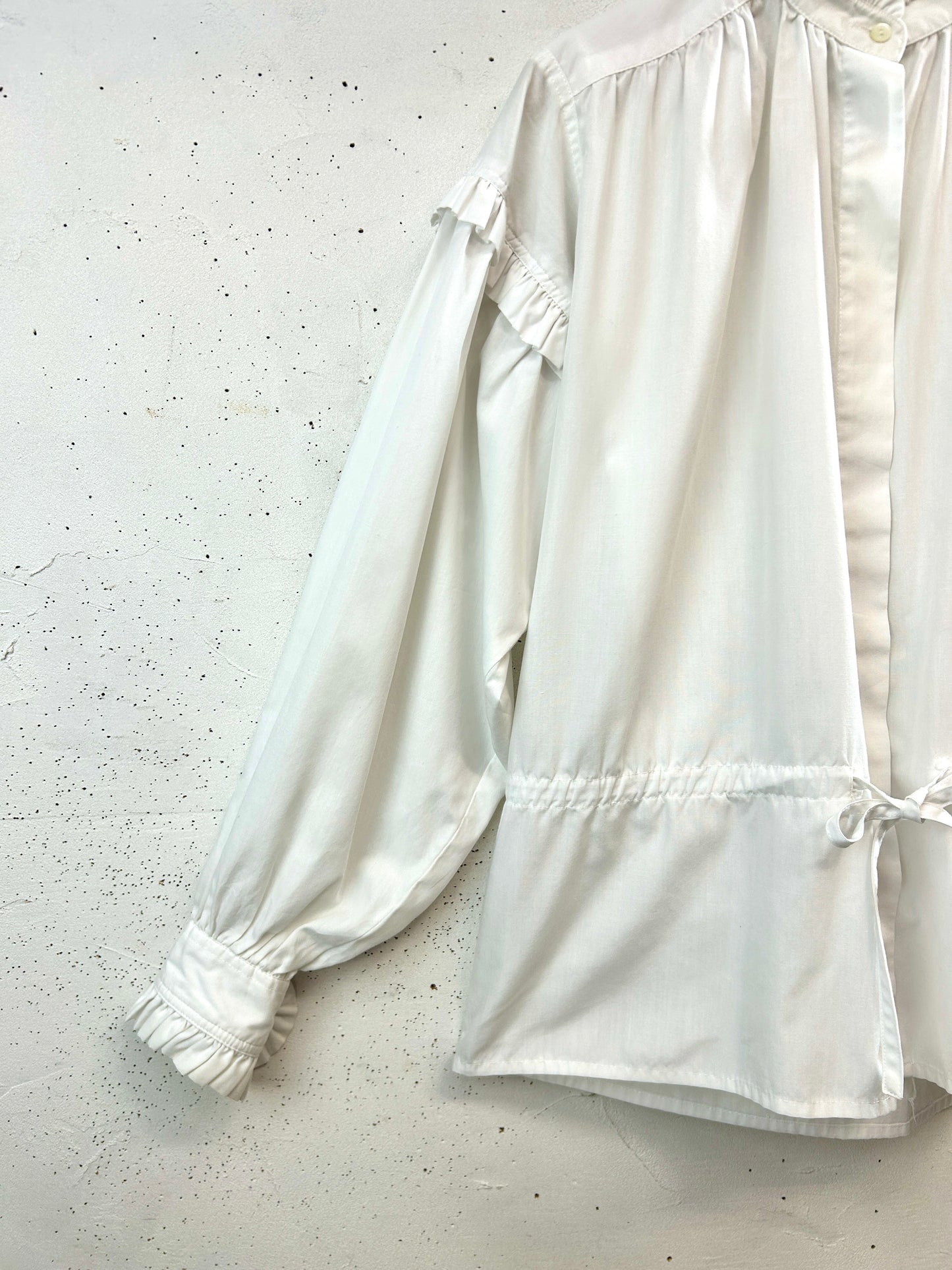 Vintage White Blouse [C31830]