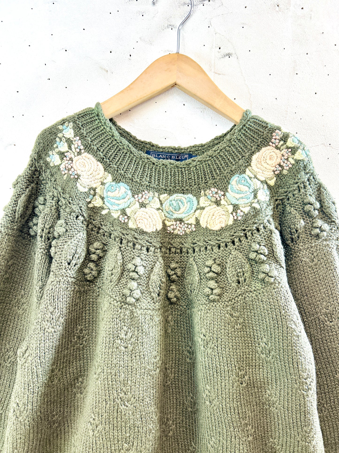 Vintage Knit Sweater [L30974]