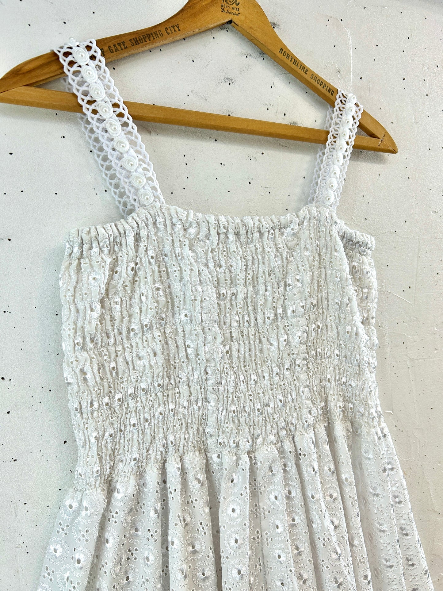 Vintage White Dress [E32507]