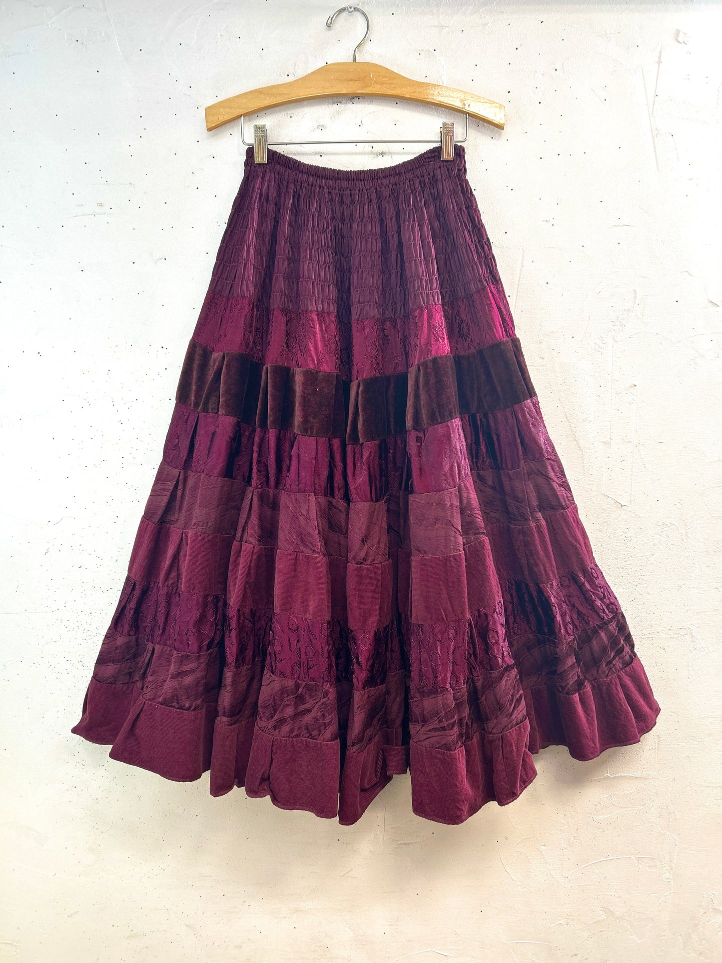 Vintage Tired Skirt Made in Poland [A31251]