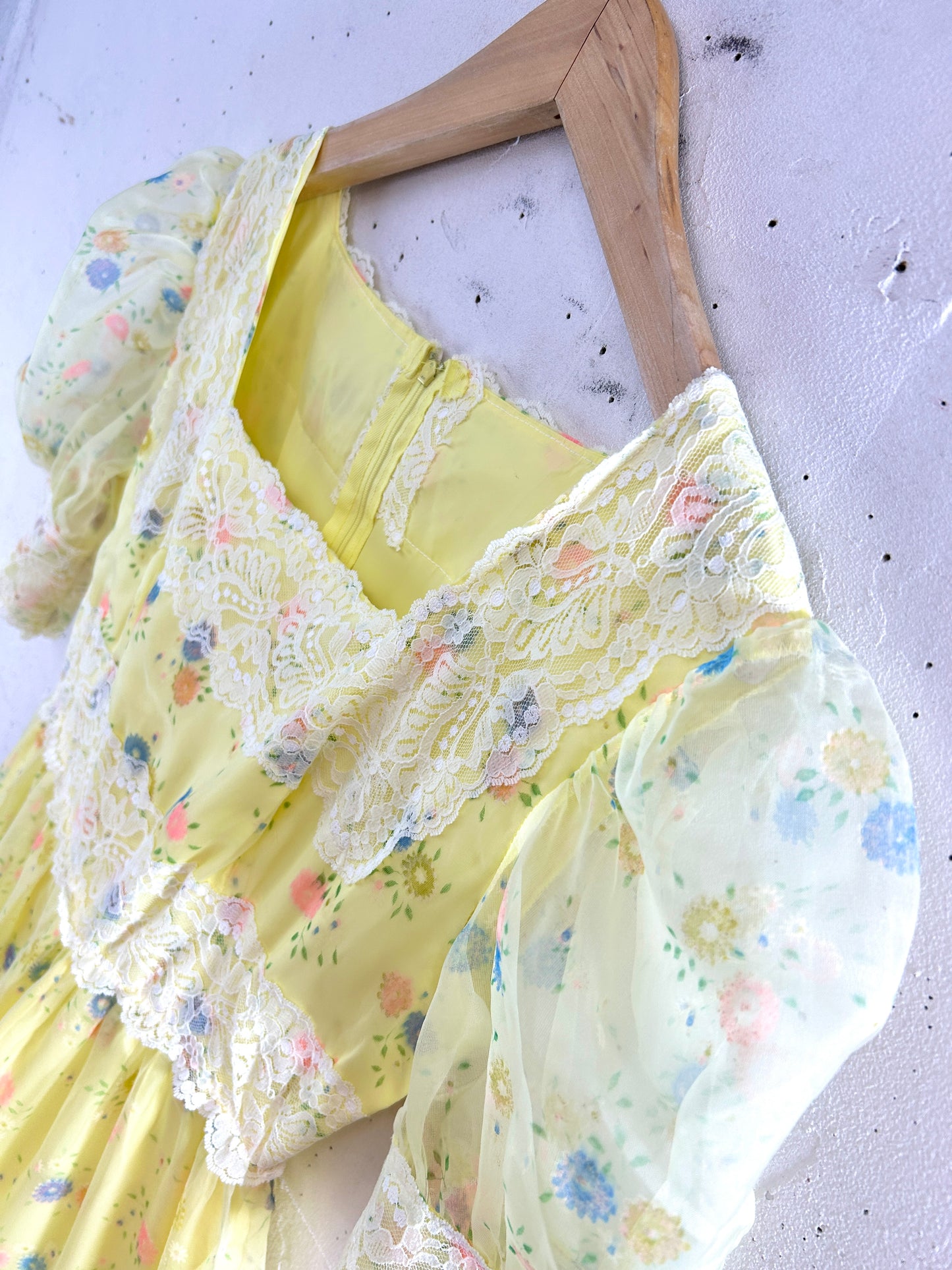 '70s Vintage Dress [G33237]