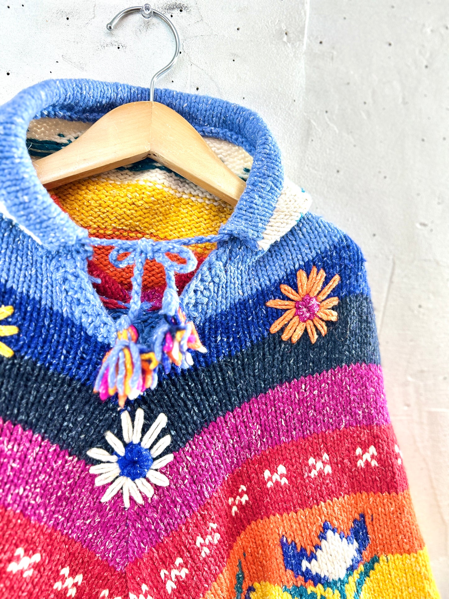 Vintage Knit Poncho [K30734]