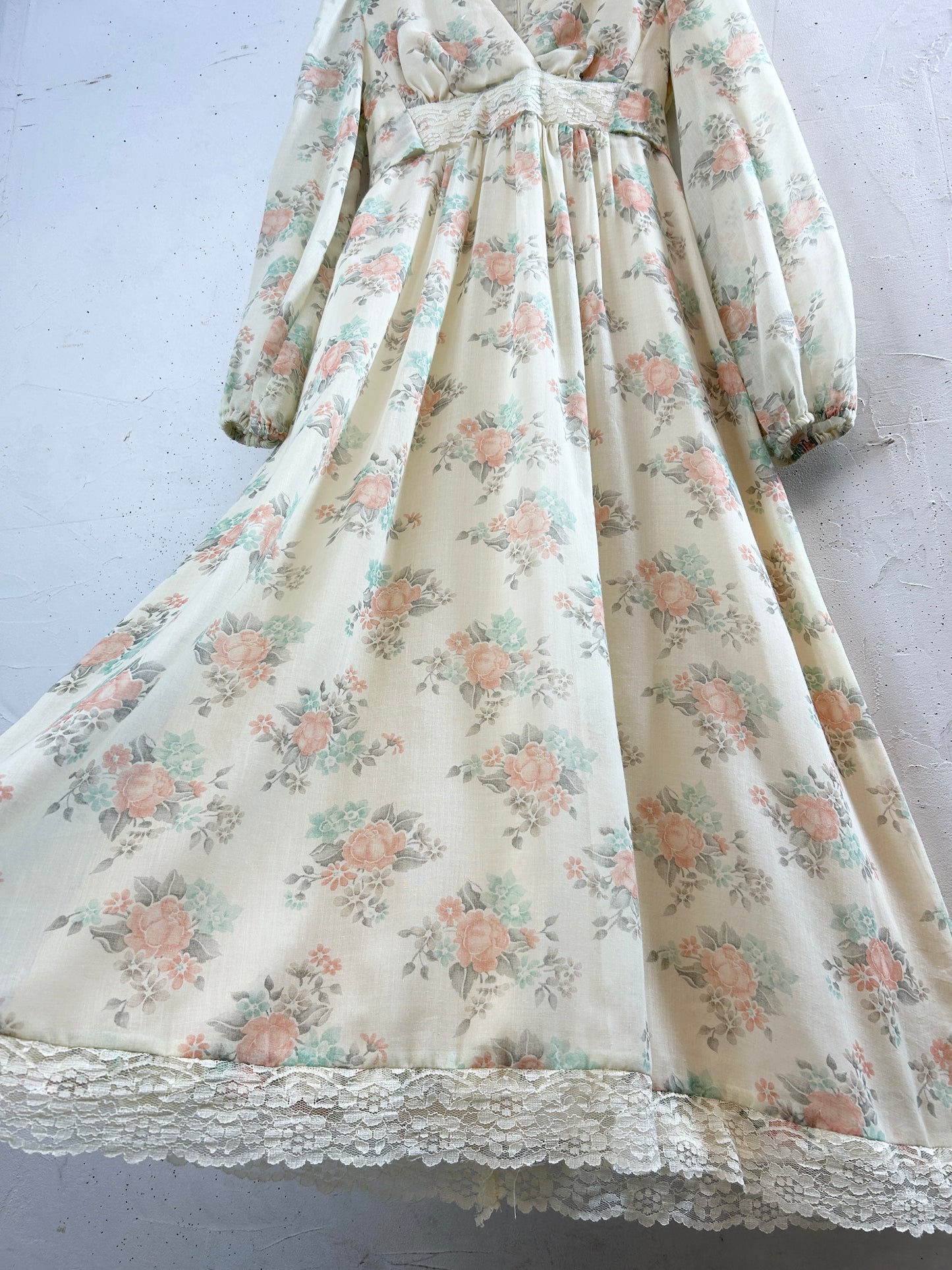 '70s Vintage Dress [J30634]