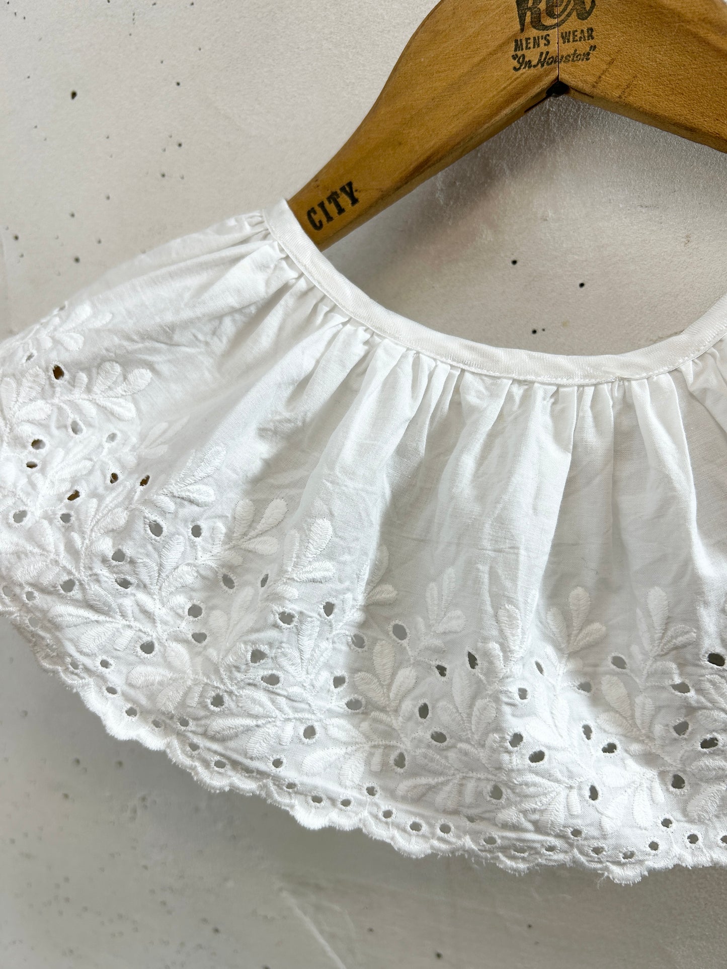 Vintage Lace Collar [J30459]