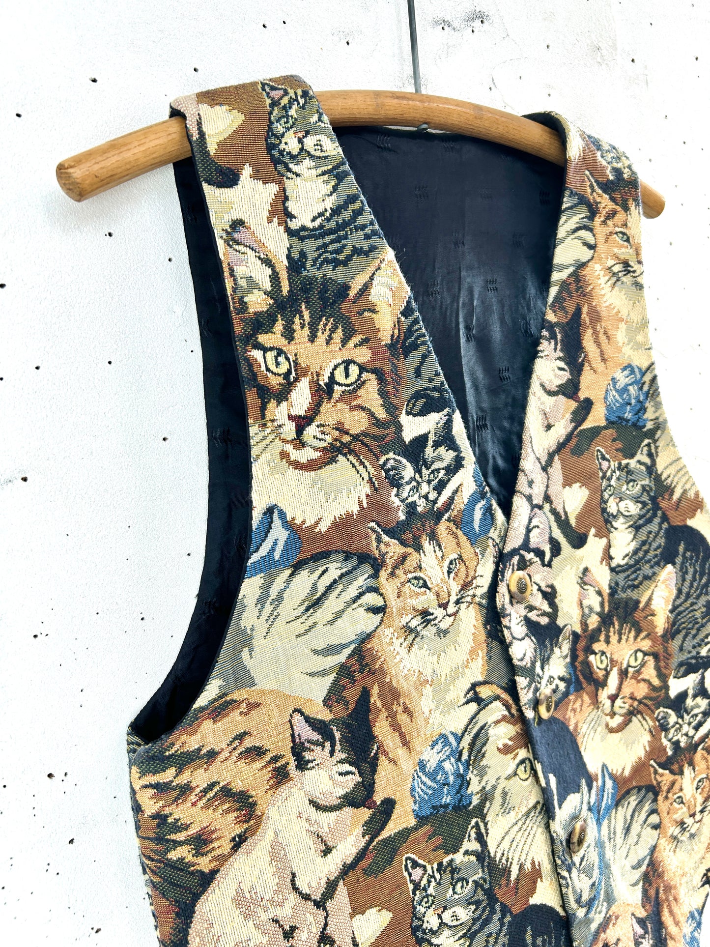 Vintage Gobelin Vest [G33080]