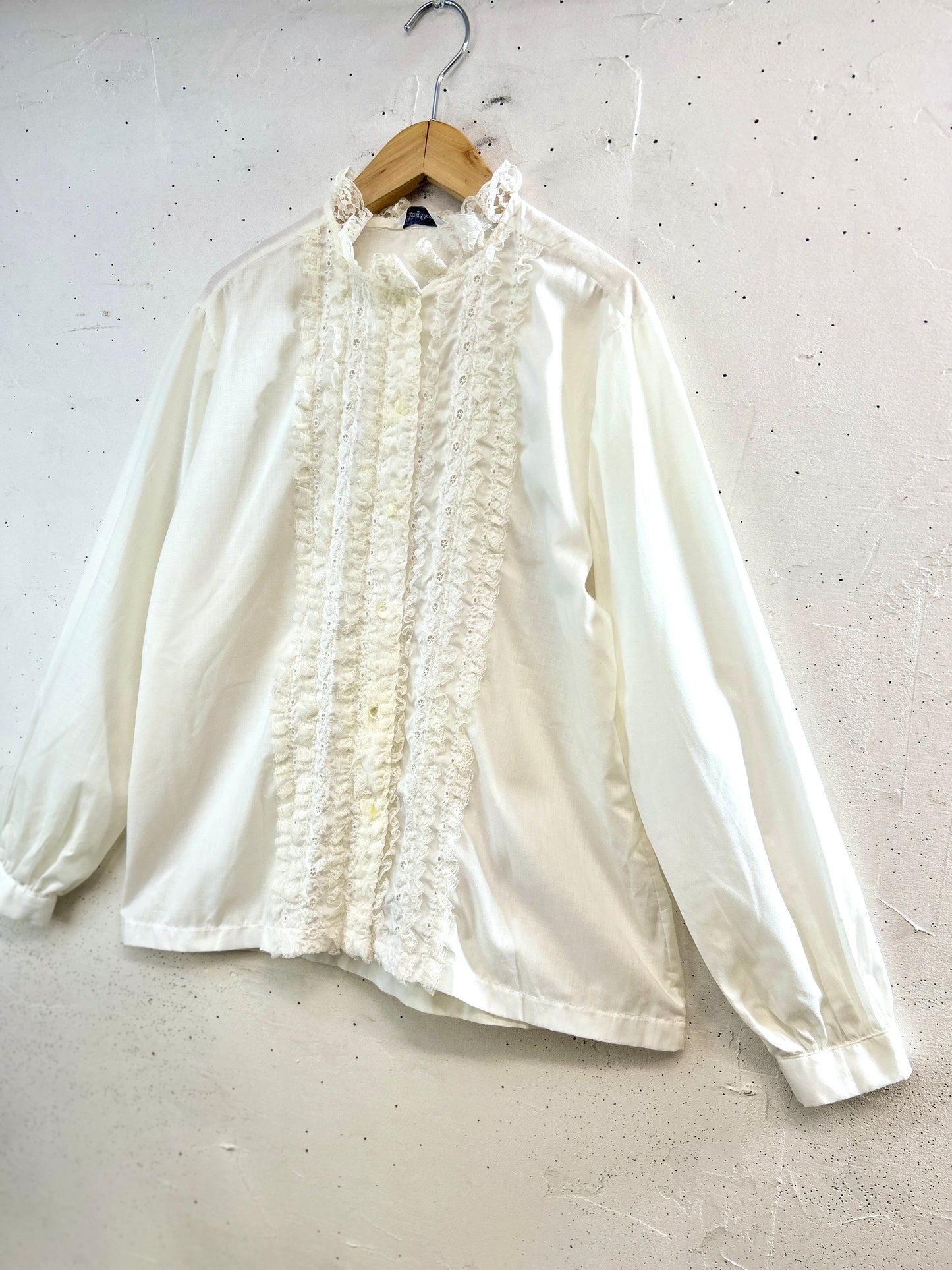 Vintage White Blouse [B31686]