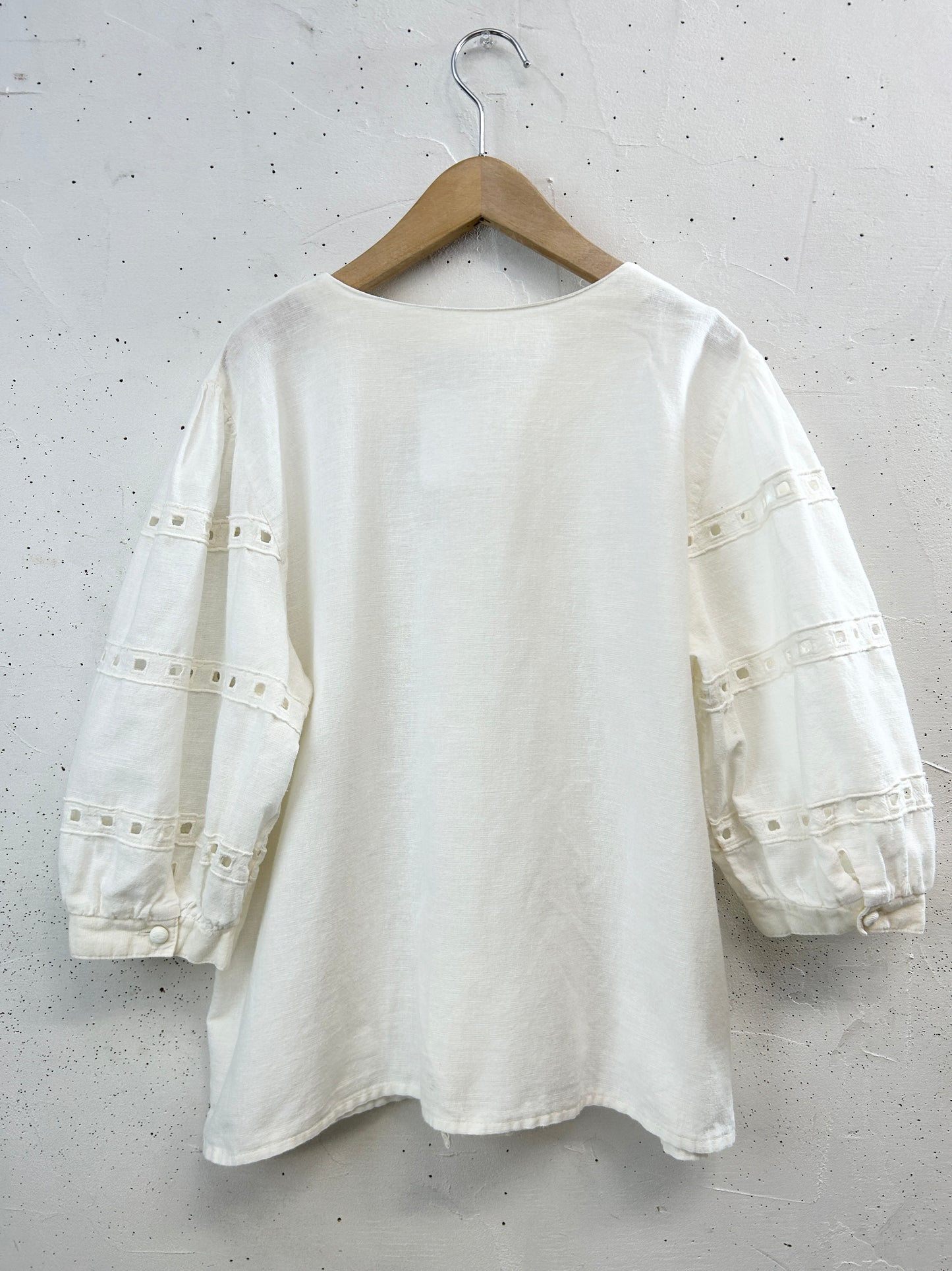 Vintage White Blouse [C31843]