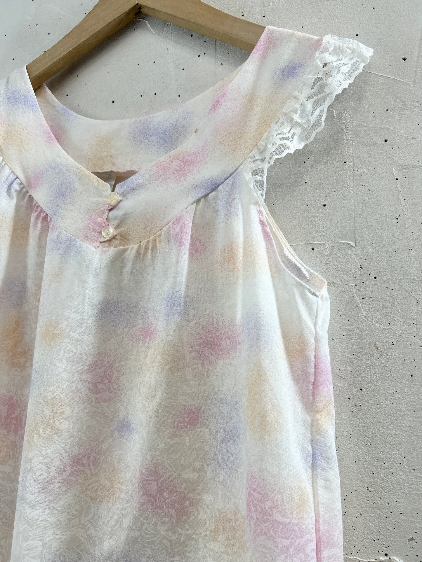 Vintage Tops [C31866]