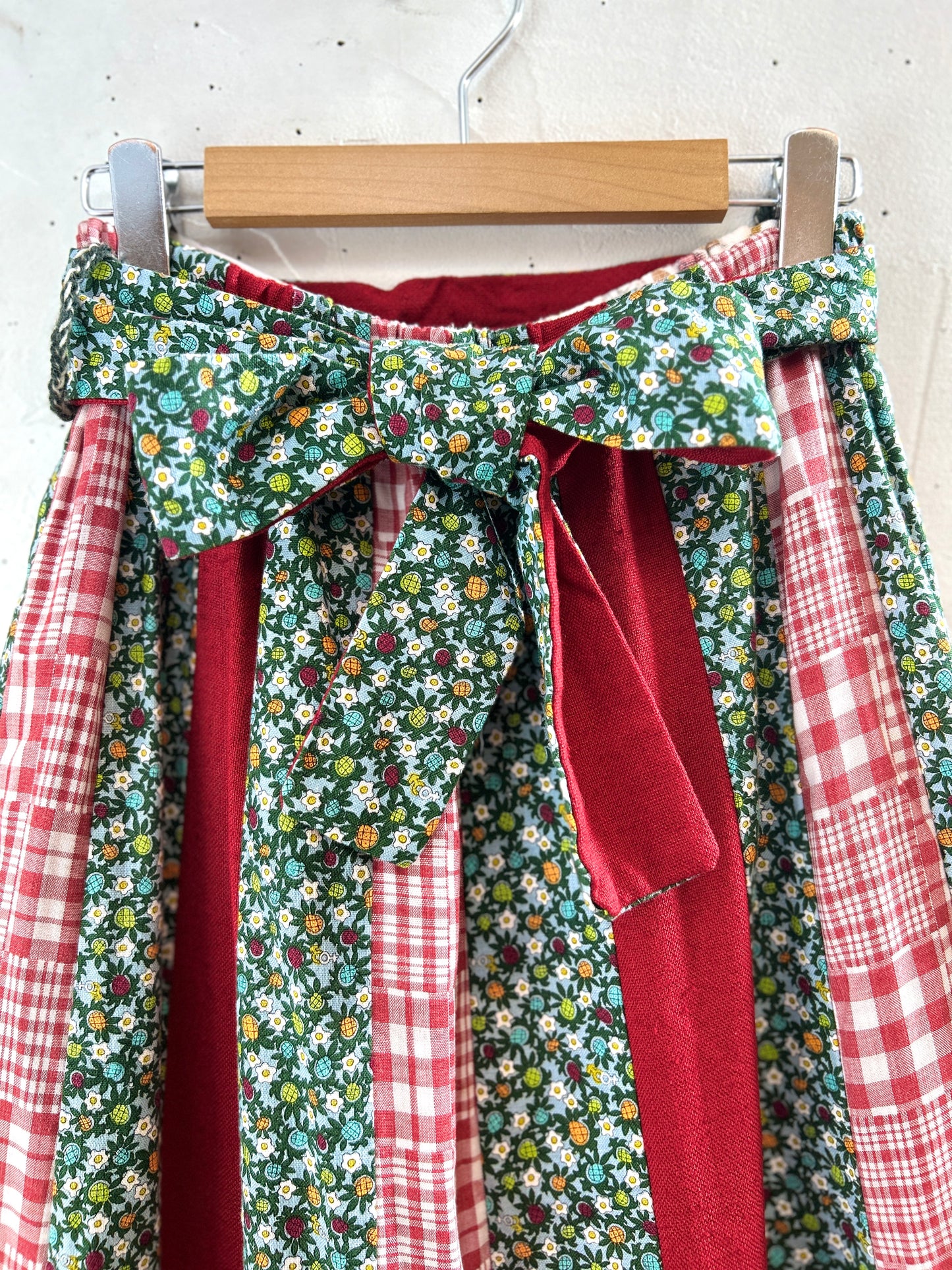 ’70s Vintage Skirt 〜Chessa Davis〜 [H30983]