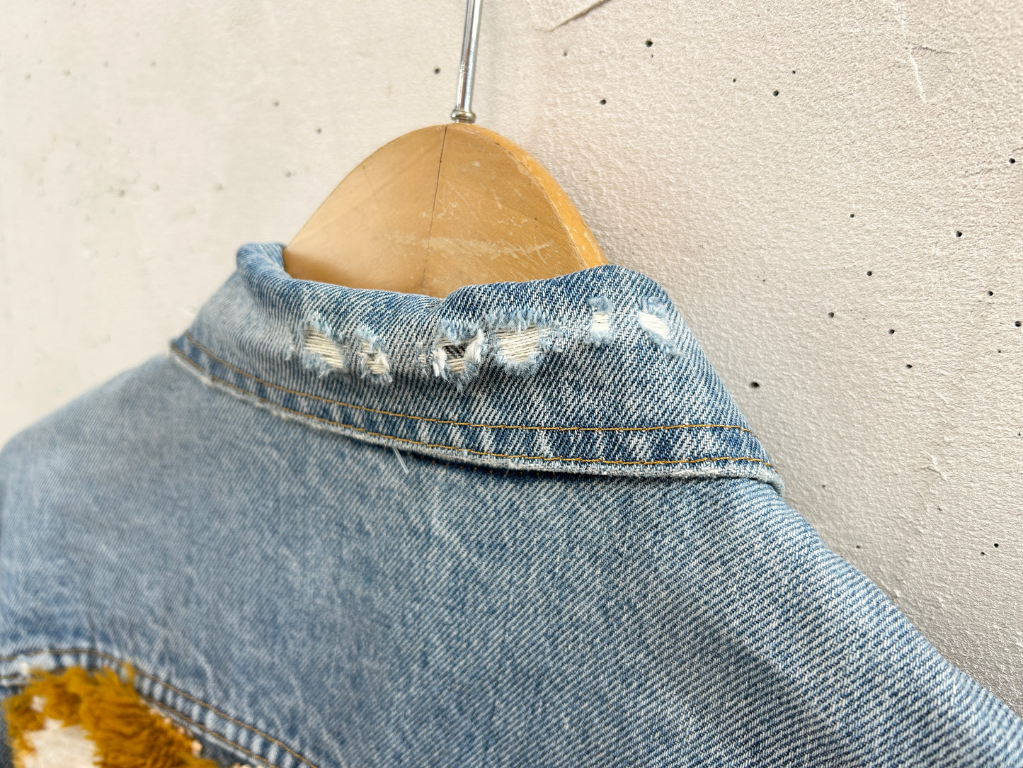 Vintage Denim Jacket [A31306]
