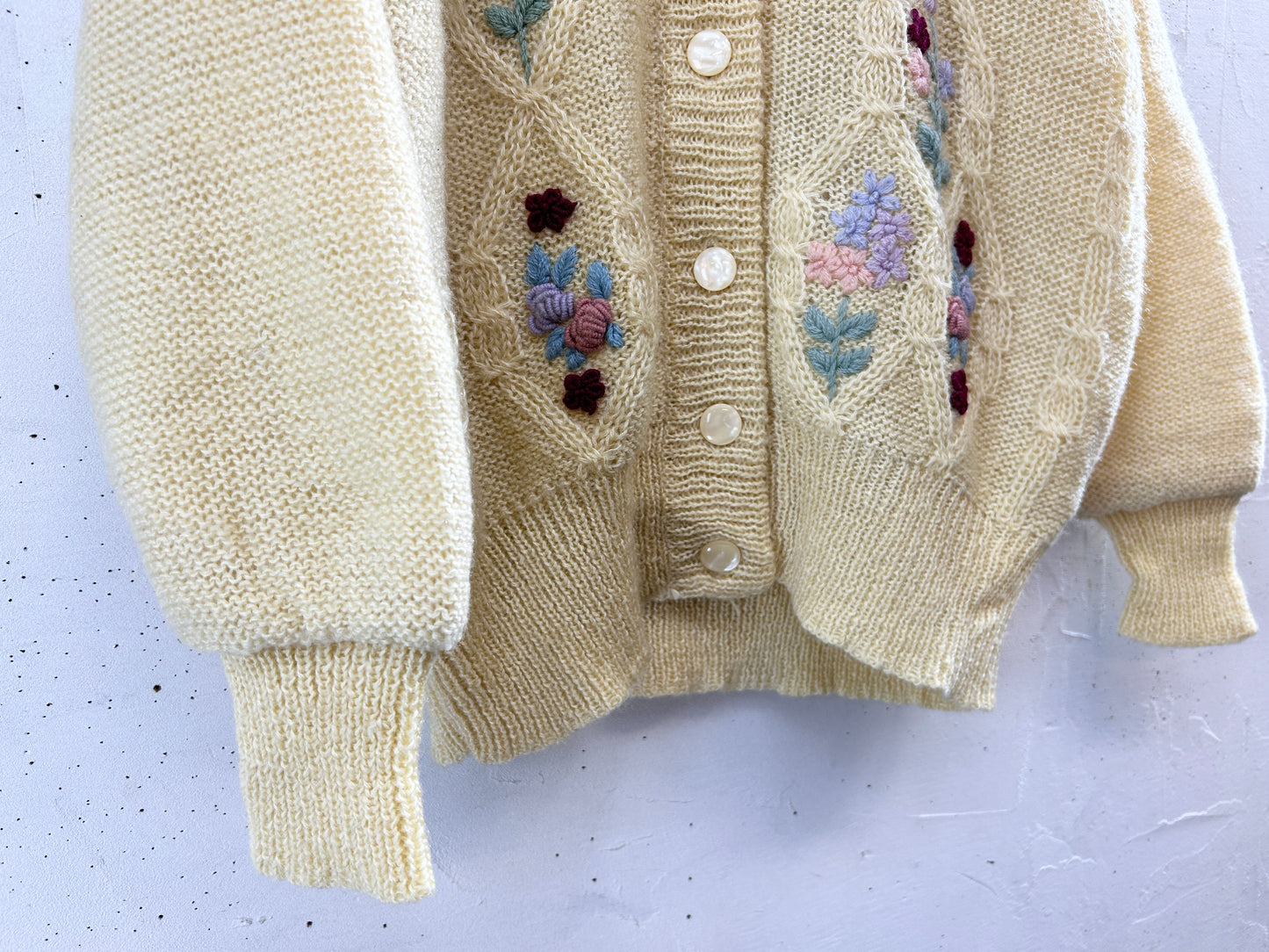 Vintage Knit Cardigan [J30468]