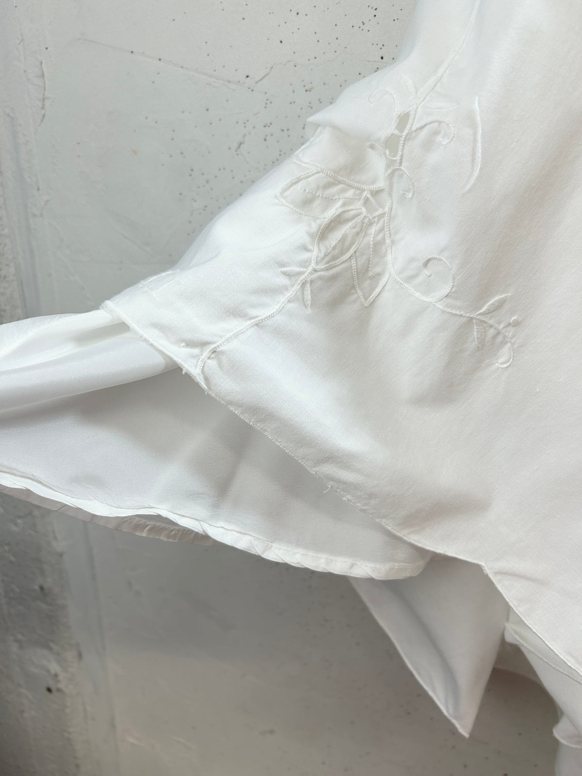 Vintage White Cutwork Skirt [J34077]