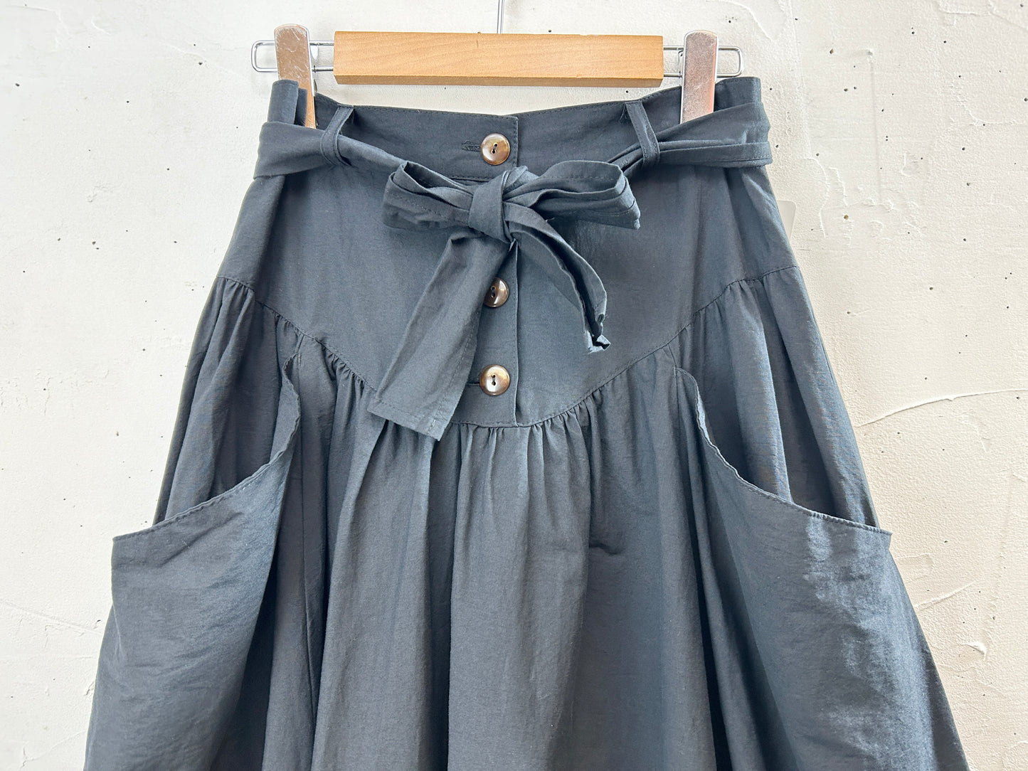 Vintage Black Skirt [H30906]
