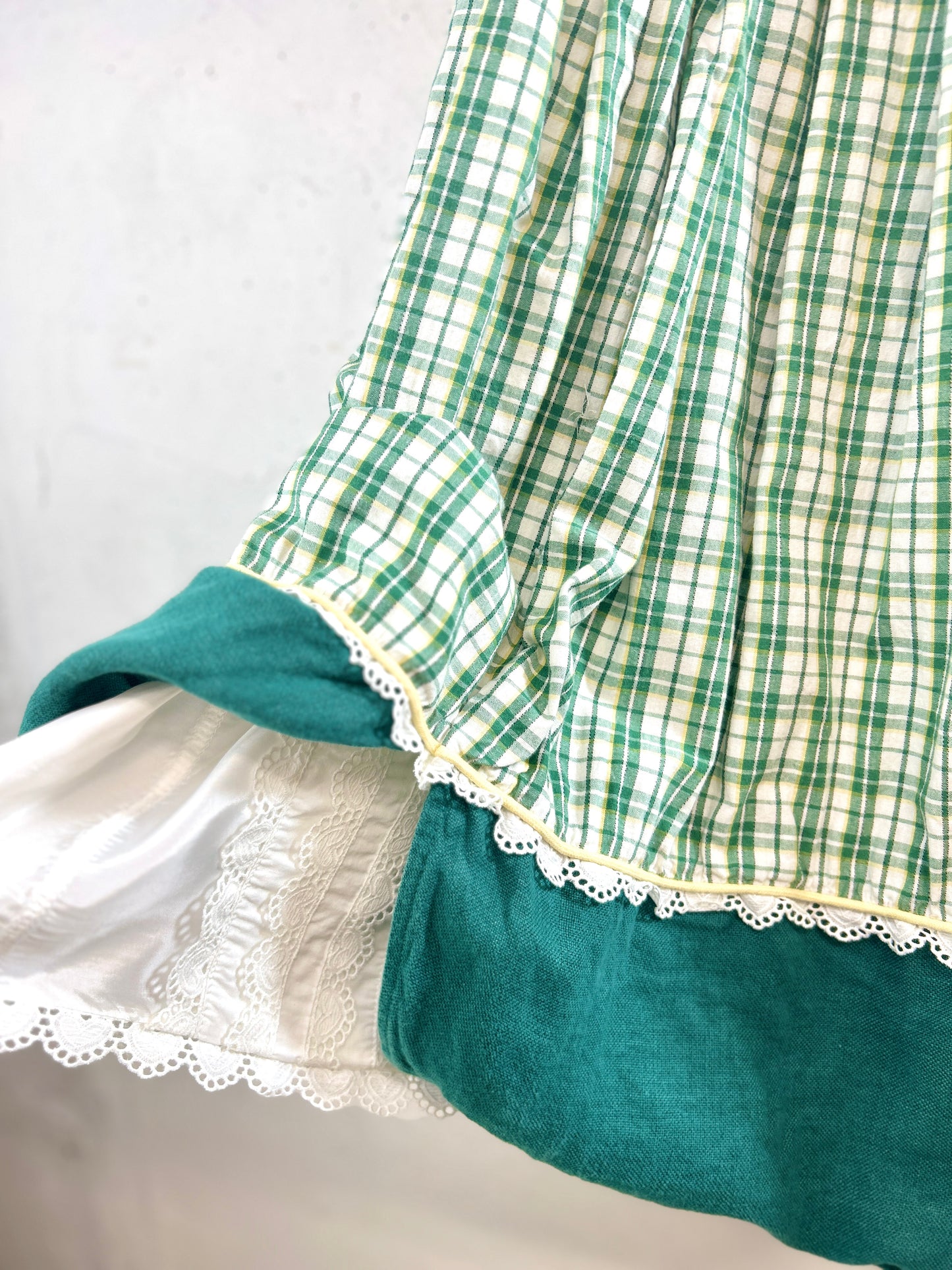 Vintage Tyrol Skirt [L31180]