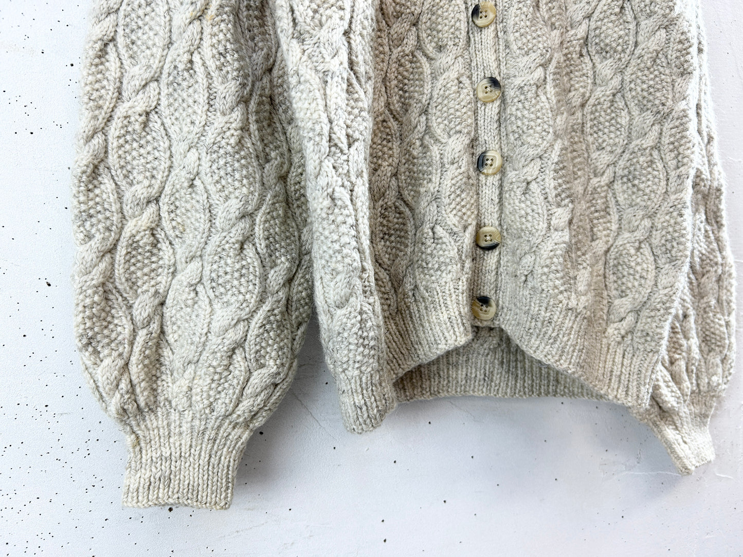 Vintage Knit Cardigan [J30571]