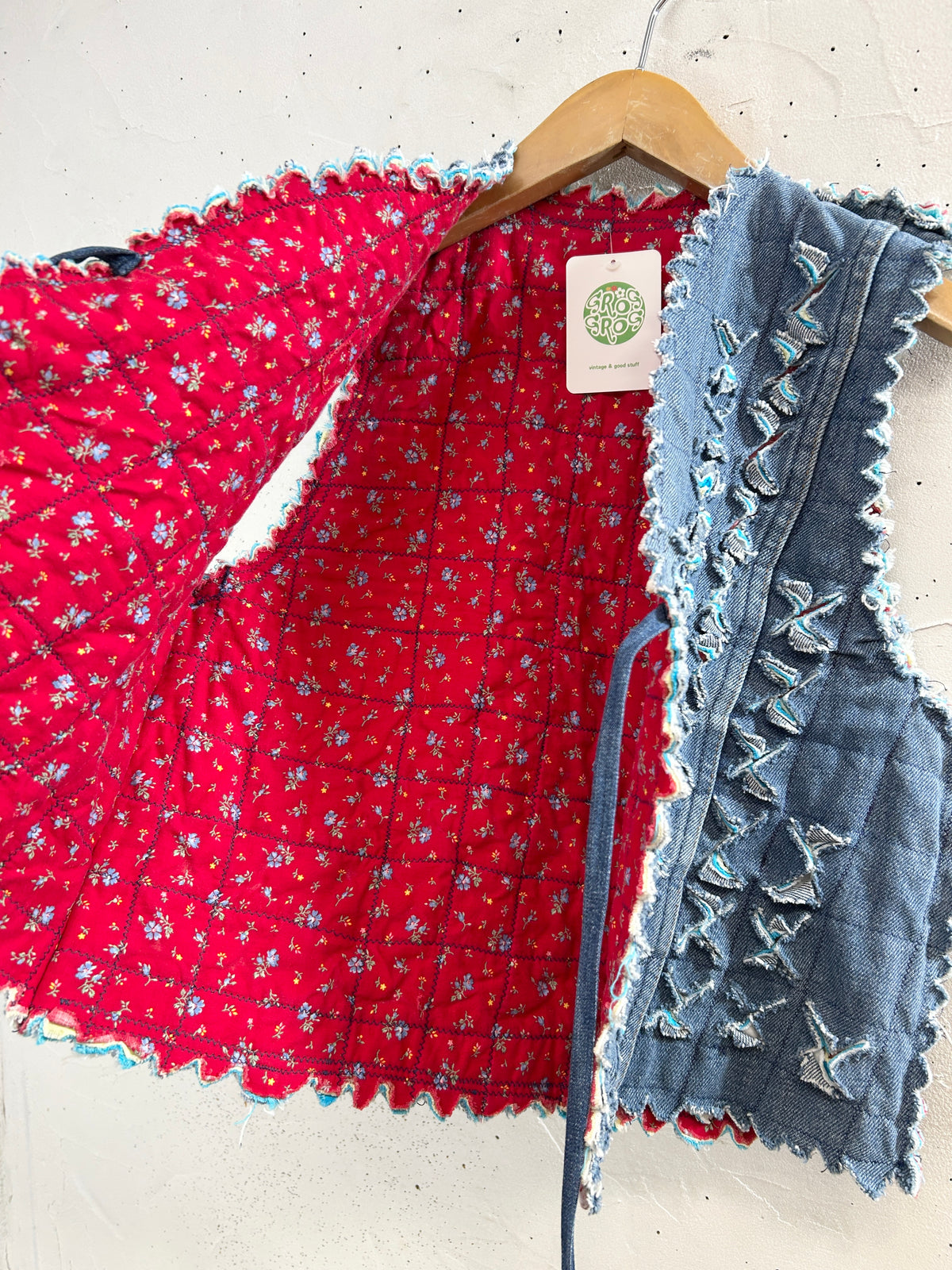 Vintage Slash Quilt Vest [I34039]