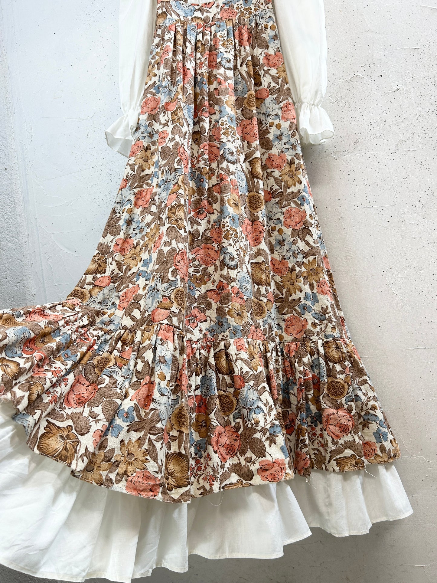’70s Vintage Dress〜GUNNE SAX〜 黒タグ [H33604］