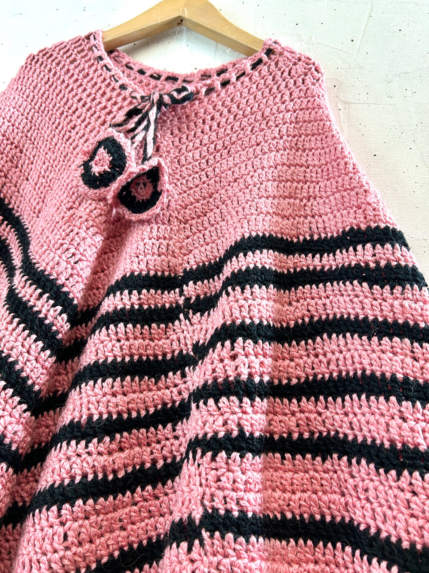 Vintage Knit Poncho [K30884]