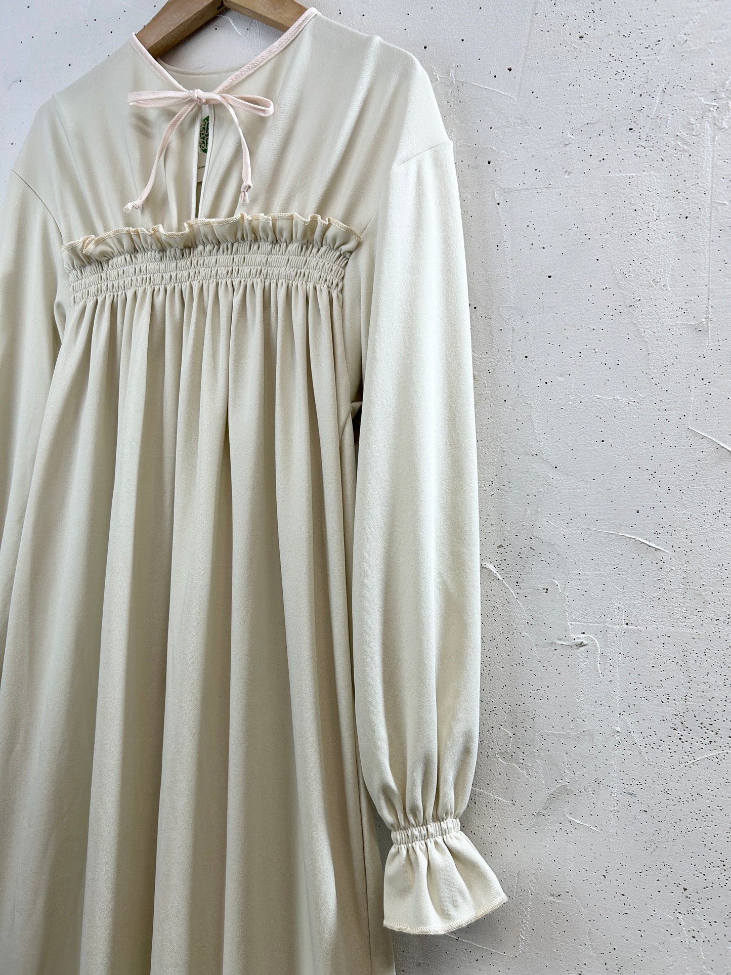 Vintage Dress [H33320]
