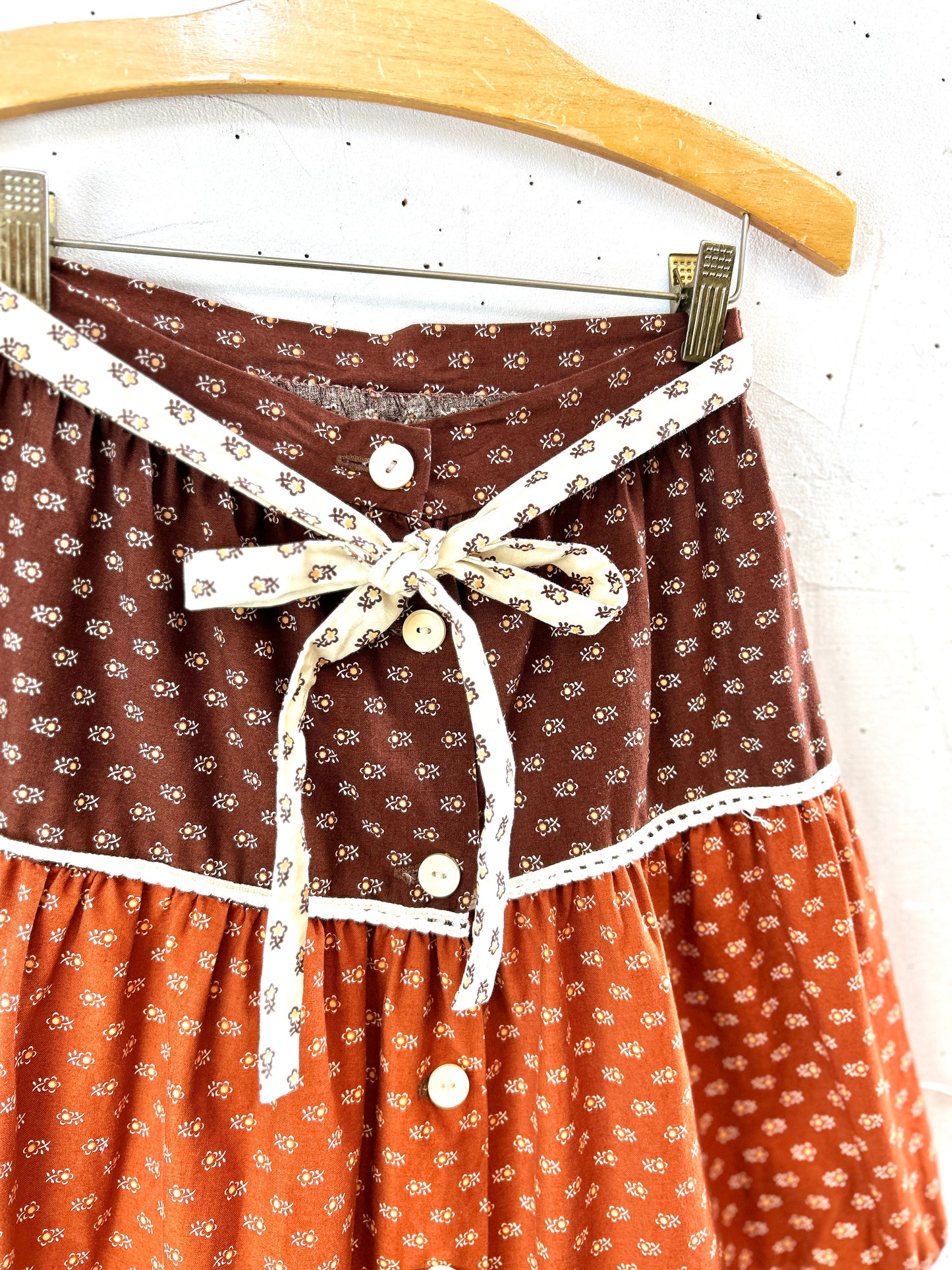 '70s Vintage Tiered Skirt [H30940]