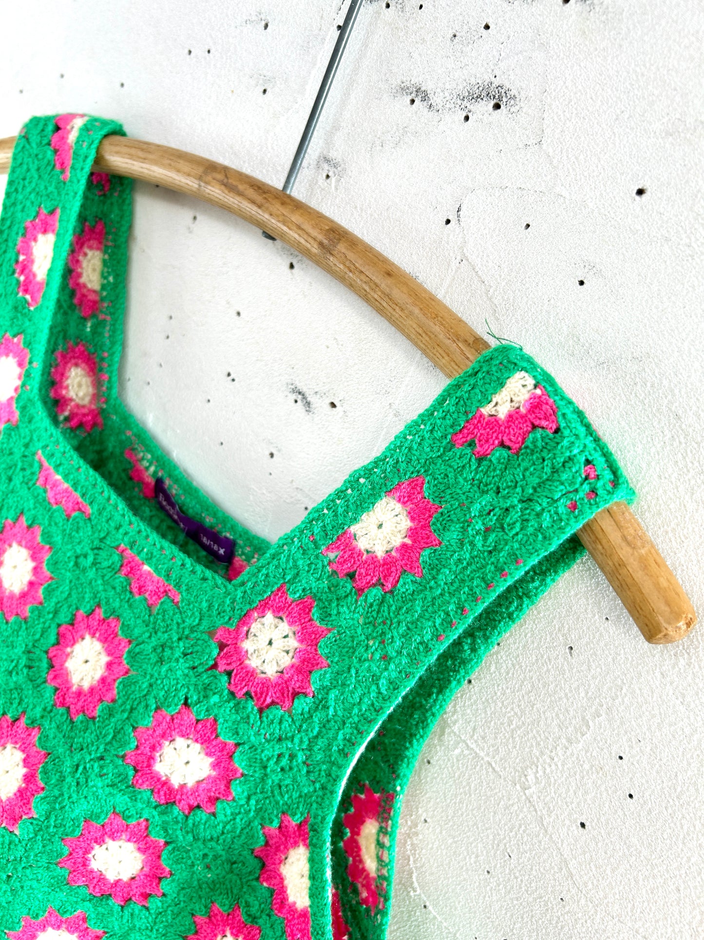 Vintage Granny Square Vest [G32926]