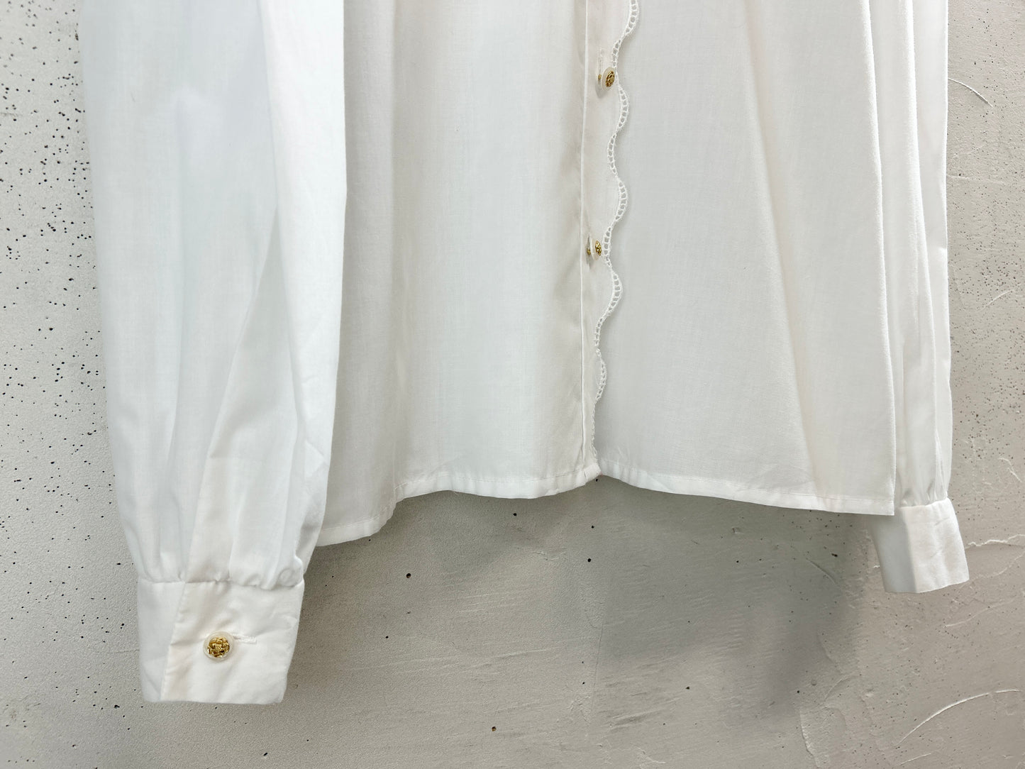 Vintage White Blouse [F32606]