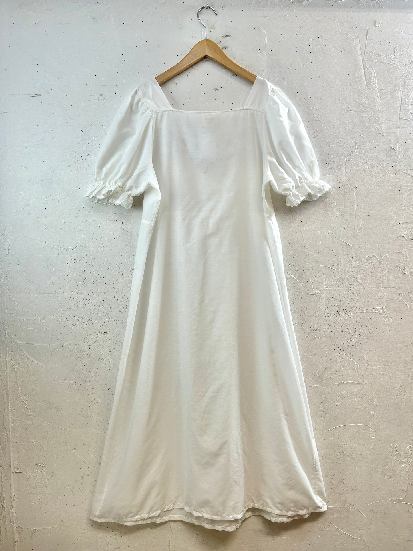 Vintage White Dress [F32871]